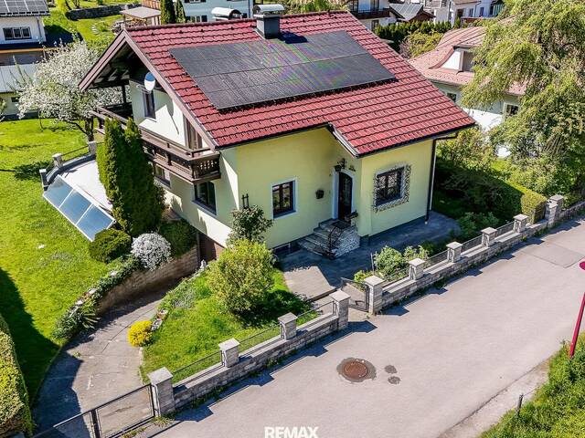Immobilie in Bad Ischl - Umfangreich saniertes Einfamilienhaus mit 4 Garagen in sonniger Ruhelage von Rettenbach/Bad Ischl - Bild 0