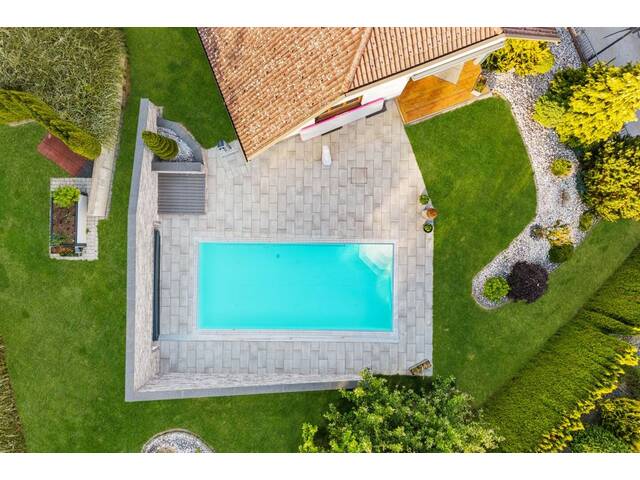 Immobilie in Althofen - Exklusives Wohnhaus mit Pool, Gartenparadies und traumhafter Aussicht in Althofen - Bild 3