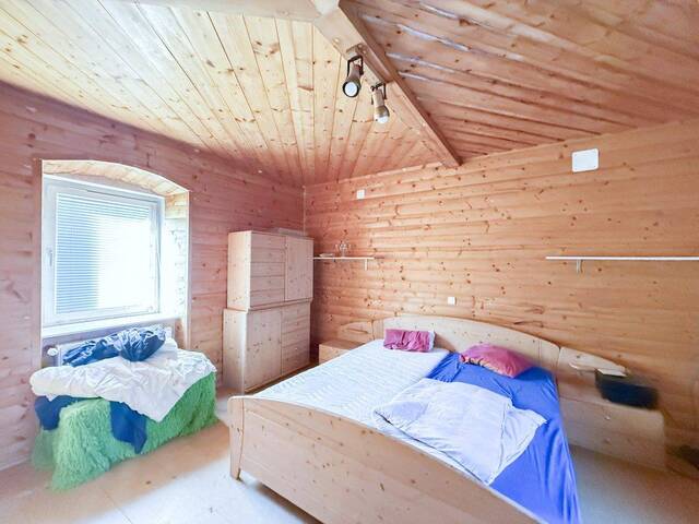 Immobilie in Ternitz - [06773] Gutes Raumklima im Sommer - Alter Hof mit großer Scheune und Werkstatt - Bild 4