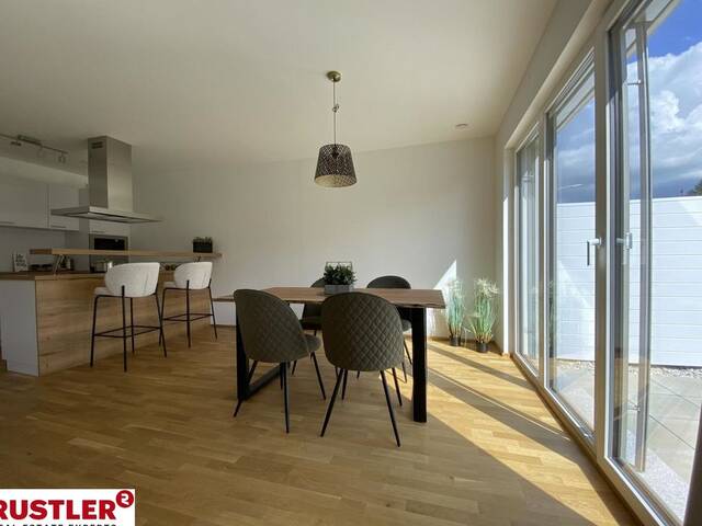 Immobilie in Königstetten - Gartenglück zwischen Wienerwald & Tullnerfeld - Moderne Architektur trifft ländliche Idylle - Bild 1