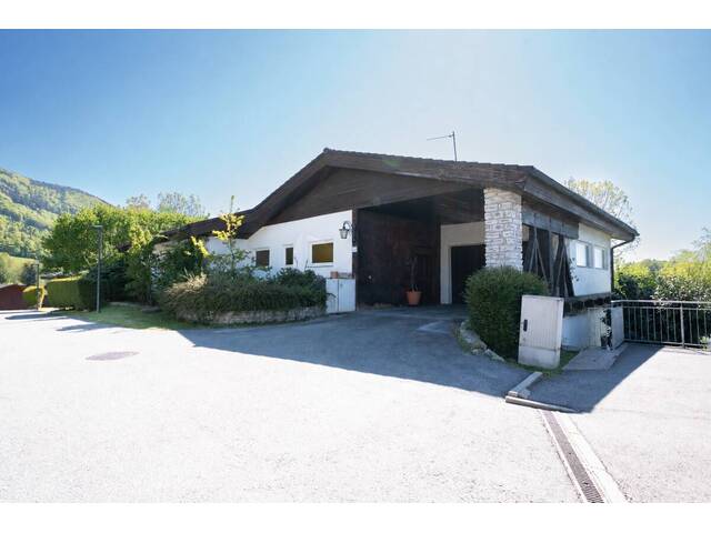 Immobilie in Esch - Stilvolles Einfamilienhaus mit besonderem Architekturcharme - Bild 1