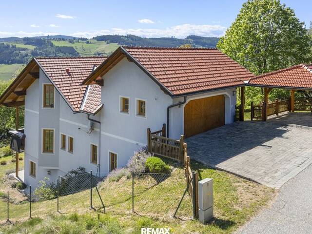 Immobilie in Knappenberg - Stilvolle Wohlfühloase mit Gartenidylle und Fernblick in Knappenberg - Bild 1