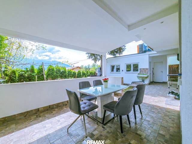 Immobilie in Absam - Zweifamilienhaus in Absam, 165m², Garten, Balkon, Terrasse, 3 Stellplätze - Top Lage und ideal für Familien! - Bild 0