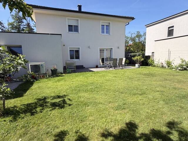 Immobilie in Deutsch-Wagram - Modernes Einfamilienhaus in schöner Siedlungslage ! - Bild 0