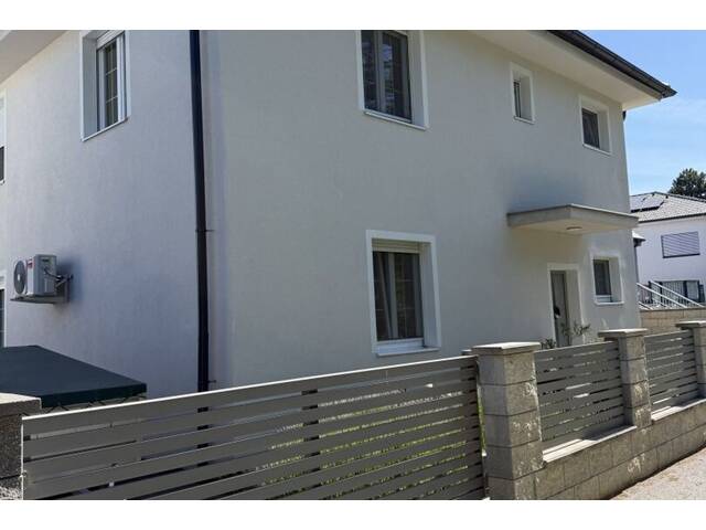 Immobilie in Deutsch-Wagram - Modernes Einfamilienhaus in schöner Siedlungslage ! - Bild 4