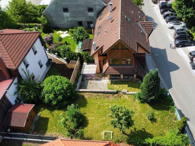 Immobilie in Liezen - TOP Wohnhaus mit Geschäftslokal, Garten,Terrasse, Garage, zentrale und ruhige Lage! ZWEITWOHNSITZFÄHIG! - Bild 4