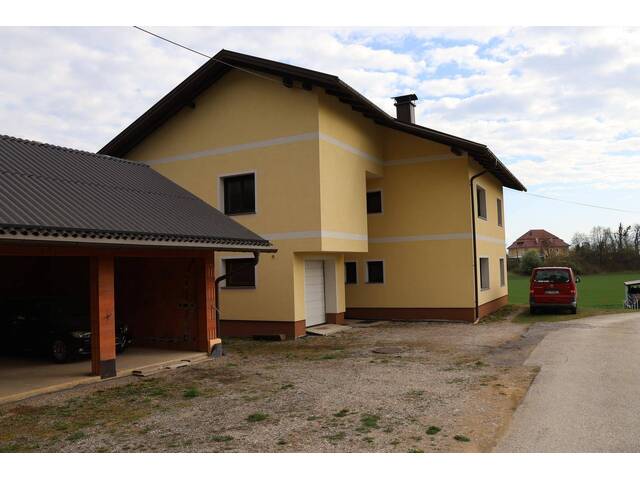 Immobilie in Haimburg - Ein Zweifamilienhaus - Bild 0