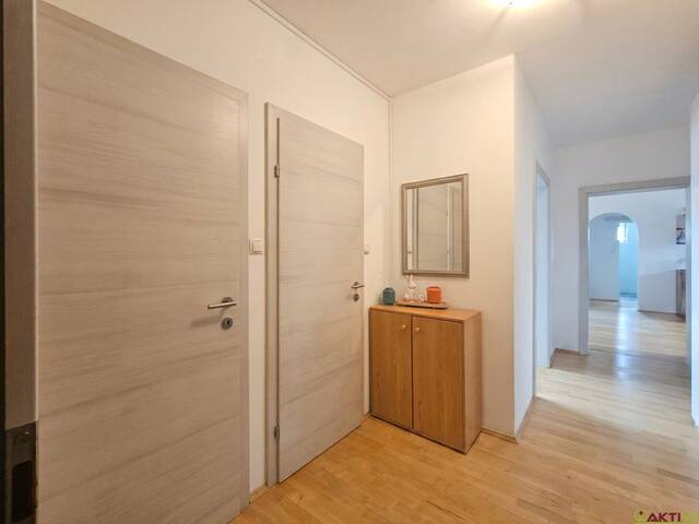 Immobilie in Leibnitz - Großzügige 4-Zimmer-Eigentumswohnung mit Balkon in attraktiver Lage von Leibnitz - Bild 2