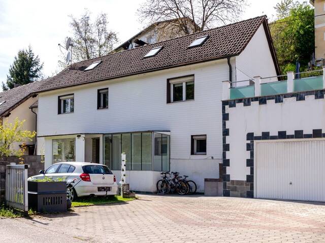 Immobilie in Grünburg - Direkt an der Steyr: Großzügiges Familienhaus mit Außenküche - Bild 1