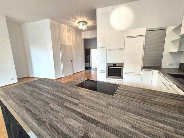 Immobilie in Fürstenfeld - Traumhafte Eigentumswohnung (99m²) mit Terrasse in Bestlage in Fürstenfeld! - Bild 0