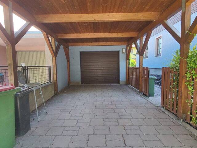 Immobilie in Langenzersdorf - Liebevoll gepflegtes Einfamilienhaus mit Garten und Garage - Bild 3