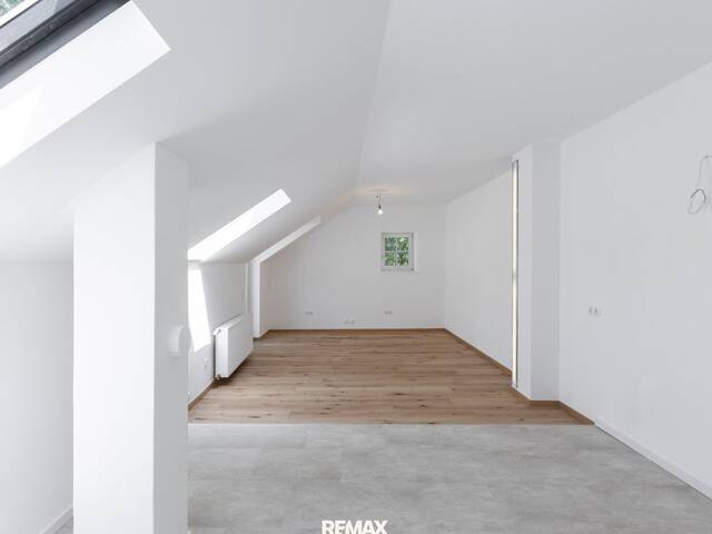 Immobilie in Wels - Wohnen am Burggarten * große Dachterrasse * Erstbezug nach Sanierung - Bild 2