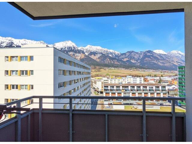Immobilie in Innsbruck - Olympisches Dorf: Großzügige 4-Zimmer-Wohnung im 9. Obergeschoss mit Lift, zwei Balkonen & Tiefgaragenabstellplatz - Bild 0