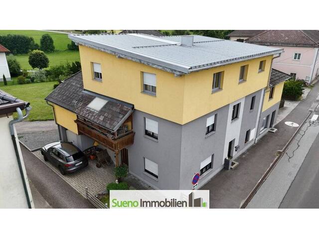 Immobilie in Sandl - Großzügiges Wohnhaus in Sandl mit 2 Einheiten und zusätzlich Büro/Verkaufsfläche - Bild 2