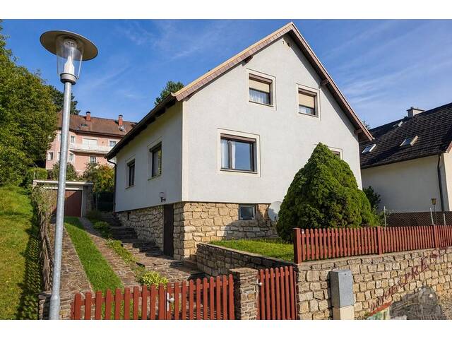 Immobilie in Wöllersdorf - Einfamilienhaus mit Garten & Wintergarten in ruhiger Lage von Wöllersdorf - Bild 3