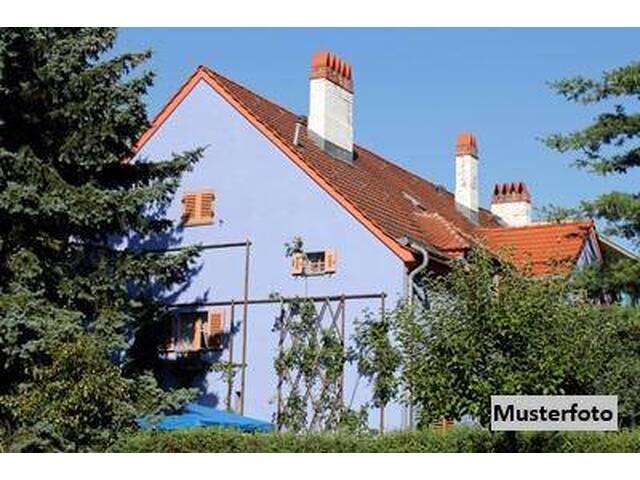 Immobilie in Schölbing - Modernes Doppelhaus mit zwei Wohneinheiten in gutem und neuwertigem Zustand - Bild 0