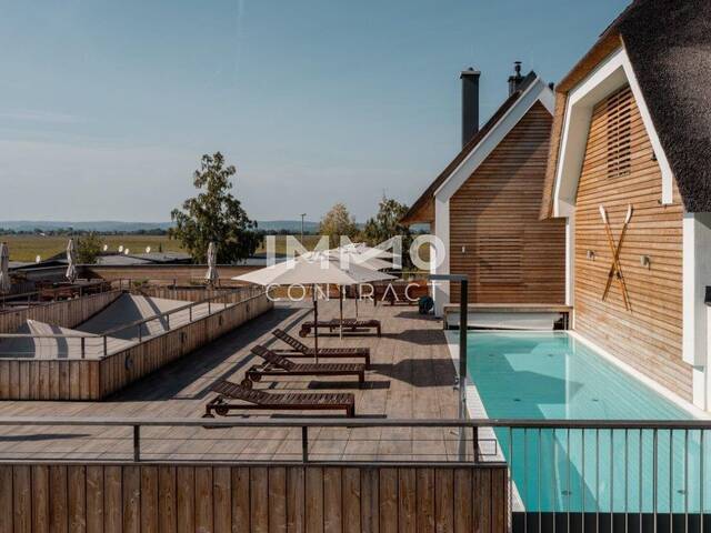 Immobilie in Weiden am See - Exklusives Wohnen am Neusiedler See - Stilvolle Eigentumswohnung mit Seeblick im Sundeck Weiden am See - Bild 0
