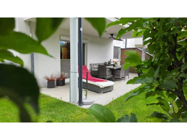 Immobilie in Münster - Moderne Gartenwohnung mit schön gelegenem Eigengarten, großer Terrasse & 2 Carports! - Bild 1