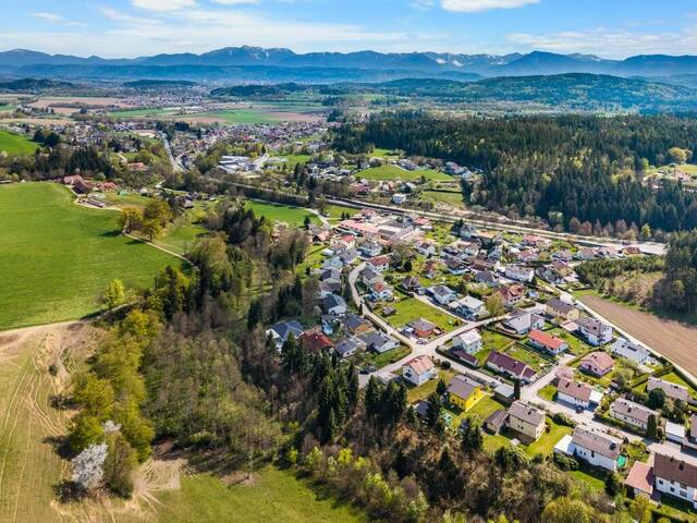 Immobilie in Klagenfurt - Aus Bestand Neues schaffen - Seltene Gelegenheit in sonniger Siedlungslage! - Bild 2