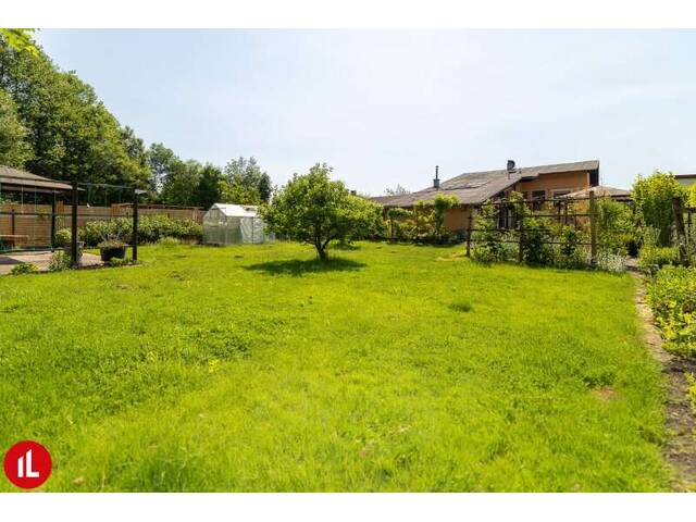 Immobilie in Gramatneusiedl - Bungalow mit traumhafter Grünoase, Werkstatt und Wellnessbereich - Wohnen, Entspannen und Genießen in bester Grünruhelage! - Bild 4