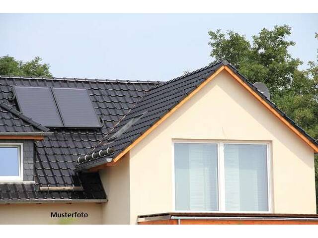 Immobilie in Eichberg - Einfamilienhaus mit zusätzlichem Entwicklungspotenzial im Dachgeschoss - Bild 0