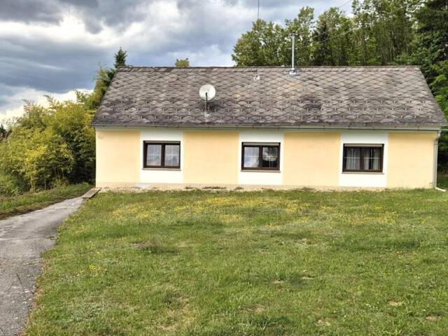 Immobilie in Limbach - Absolute Ruhelage: Dreikanthof (129m²) mit Wirtschaftsgebäude und Kellerstöckel in Alleinlage in Limbach! - Bild 1