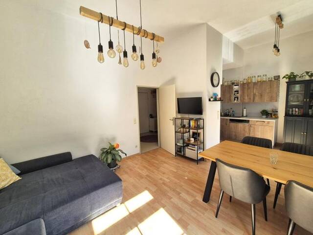 Immobilie in Fürstenfeld - Geräumige Maisonette-Eigentumswohnung (77m²) in ruhiger Lage in Fürstenfeld! - Bild 1