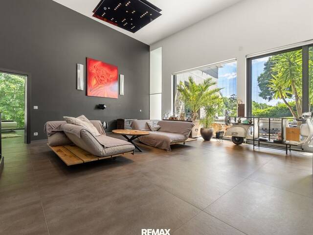 Immobilie in Hernstein - Exklusiver Design-Bungalow mit Pool, Sauna & modernster Haustechnik in absoluter Ruhelage - Bild 1