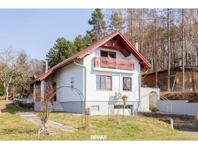 Immobilie in Elsarn im Straßertal - Landhaus in erhöhter Aussichtslage mit weitläufigem Grundstück im schönen Strassertal - Bild 3