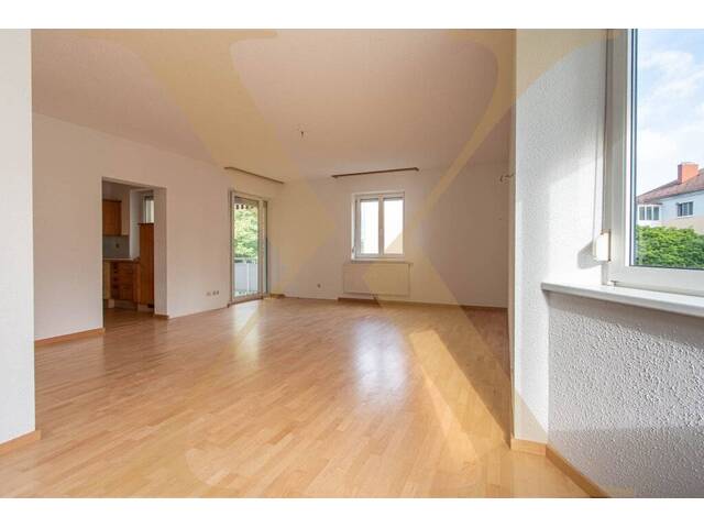 Immobilie in Steyregg - Traum-2-Zimmer-Wohnung mit Loggia und TG-Parkplatz in Bestlage von Urfahr/Plesching zu verkaufen! - Bild 0