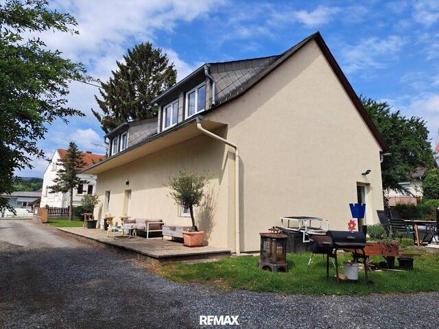 Immobilie in Rohrbach an der Lafnitz - Großzügiges saniertes Wohnhaus, teilbar in 2 Einheiten - Bild 1