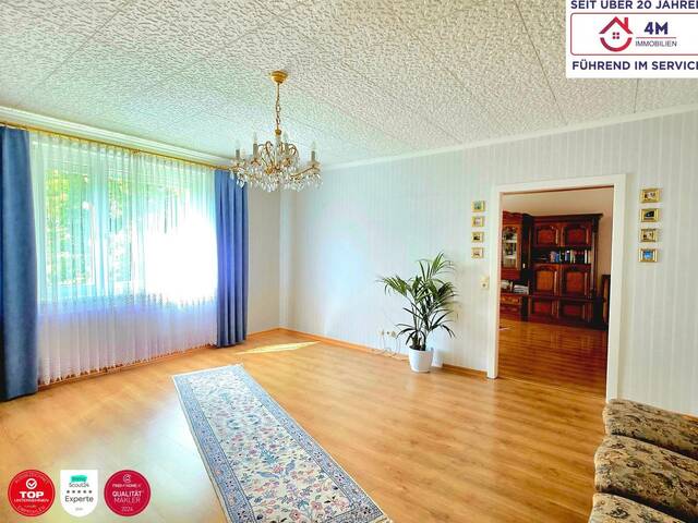 Immobilie in Berndorf - 3 Zimmer. Verglaste Loggia. Grünblick - Bild 0