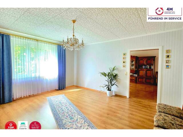 Immobilie in Berndorf - 3 Zimmer. Verglaste Loggia. Grünblick - Bild 3
