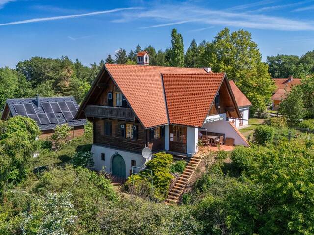 Immobilie in Unterlamm - Rückzugsort mit Seltenheitswert - Steirisches Landhausjuwel in traumhafter Ruhelage mit Fernblick - Bild 1