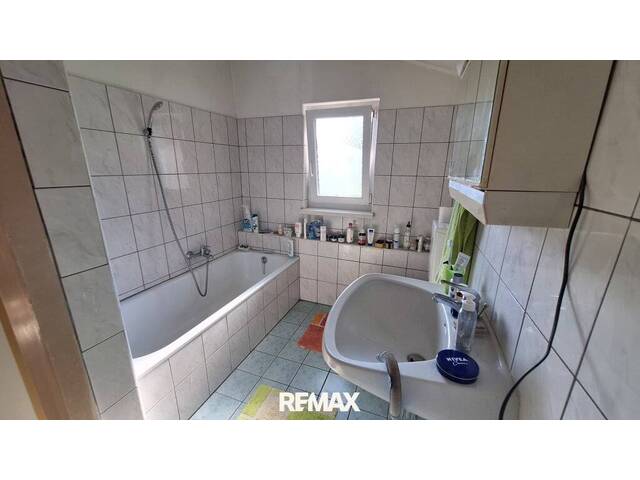 Immobilie in St. Aegyd am Neuwalde - Anlegerwohnung im Herzen von St. Aegyd am Neuwalde - Vermietete Dachgeschoßwohnung - Bild 2