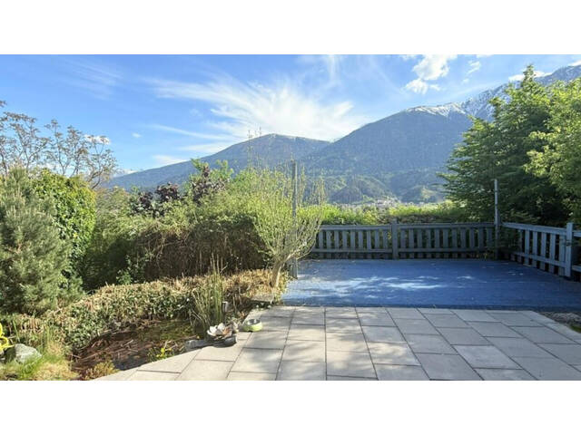 Immobilie in Pettnau - Architektenhaus mit Garten-Oase - Bild 2