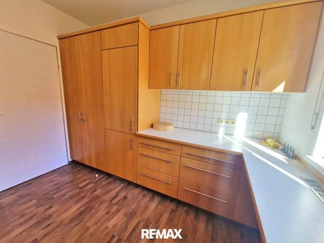 Immobilie in Ried im Innkreis - Moderne 3-Zimmer-Wohnung in attraktiver Lage mit Tiefgaragenplatz - Bild 3