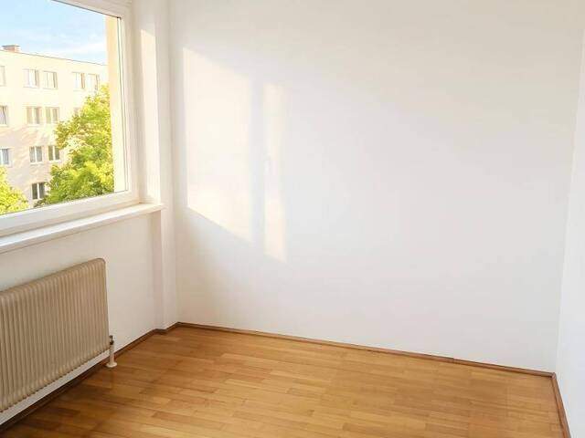Immobilie in Linz - 6 Zimmer Wohnung (Mieter Firma ) mit sehr guter Rendite - Bild 1