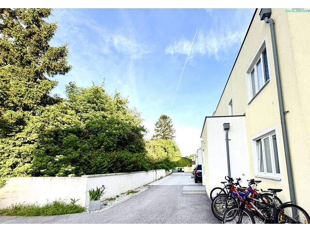 Immobilie in Eggendorf - Anlager und Investoren aufgepasst - Balkon-/ oder Gartenwohnung mit bereits laufenden Mieteinnahmen. - Bild 1