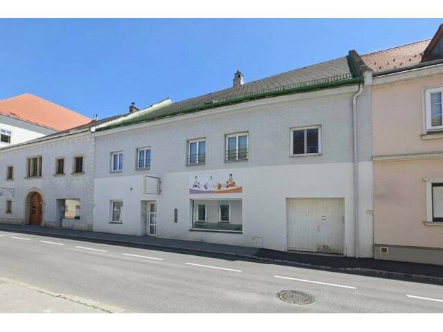 Immobilie in Bruck an der Leitha - Anlageobjekt mit Entwicklungspotenzial - Bild 0