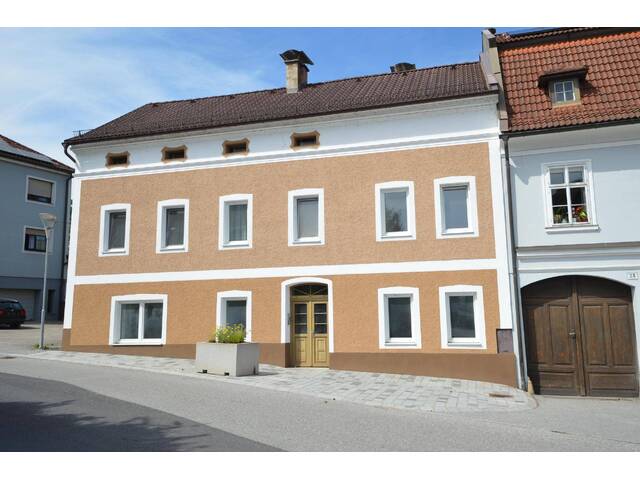 Immobilie in Aschbach-Markt - Mehrfamilienhaus in Herzen von Aschbach - Bild 0