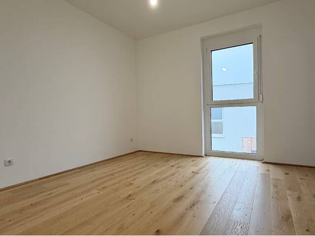 Immobilie in Altenburg - Erstbezug I ca. 171m² Außenfläche I moderne Tischlerküche I Mietkaufoption I - Bild 4