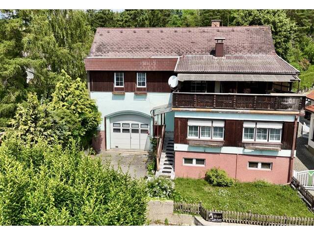 Immobilie in Wiesen - Ein Platz für große Träume: Haus mit großem Grundstück, Waldstück & Lagerhalle in Wiesen - Bild 0