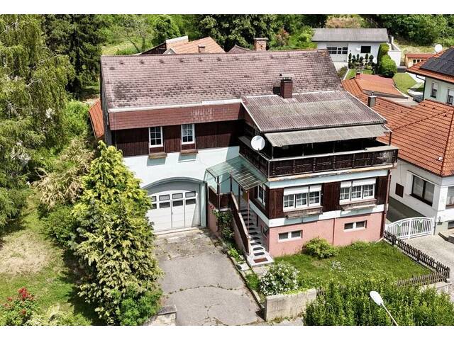 Immobilie in Wiesen - Ein Platz für große Träume: Haus mit großem Grundstück, Waldstück & Lagerhalle in Wiesen - Bild 1