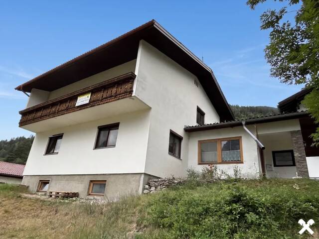 Immobilie in Lengberg - Wohnhaus mit Garage und Sonnengarantie in Nikolsdorf - nahe Lienz- zu verkaufen - Bild 0