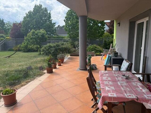 Immobilie in Haringsee - Wohnen in absoluter Ruhelage - Großzügiges Einfamilienhaus mit Garten am Ortsrand von Haringsee - Bild 3