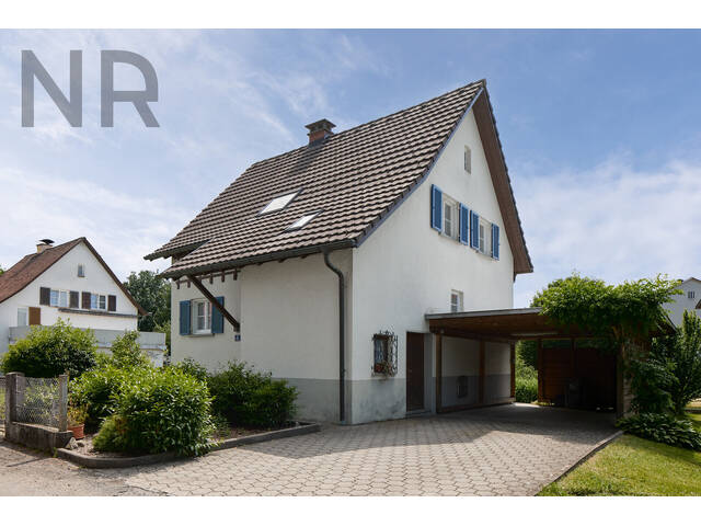 Immobilie in Lochau - Charmantes Einfamilienhaus auf 703 m2 Grundstück – Raum für Ihre Wohnträume - Bild 0