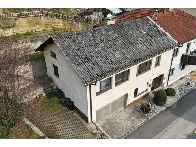 Immobilie in St. Georgen an der Gusen - Sanierungsbedürftige Wohneinheit mit Garten, Garage & viel Potenzial - Bild 3