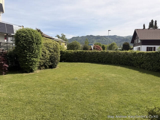 Immobilie in Hörbranz - Großzügiges Wohnhaus mit Entwicklungspotenzial auf sonnigem Grundstück in Hörbranz - Bild 2
