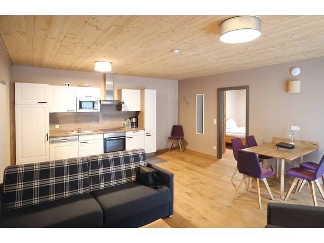 Immobilie in Unken - Moderne, neuwertige Ferienwohnung im Saalachtal zur tour. Vermietung! - Bild 1